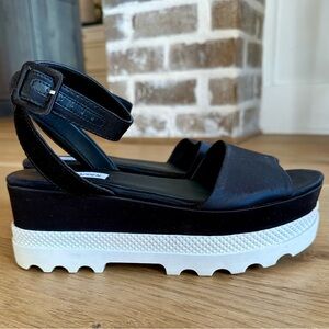 STEVE MADDEN Black Satin White Sole Platform — 8